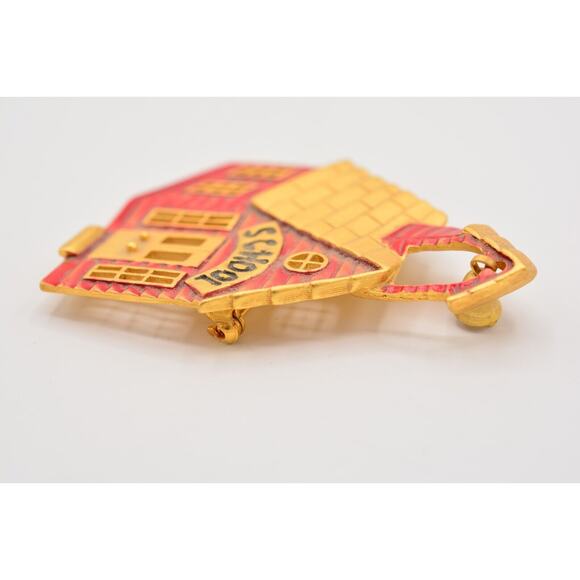 Tara Vintage School Pin Brooch Red Enamel Brushed Gold Signed 1980s Bin4 - Picture 7 of 12